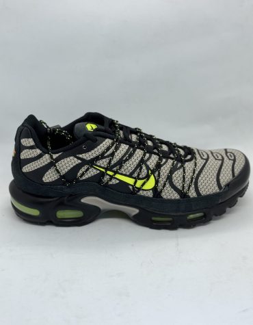 Nike Air Max Plus Utility Black College Grey Volt ( Taille 43 )