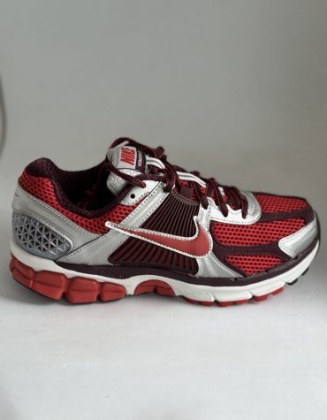 Nike Zoom Vomero 5 Mystic Red