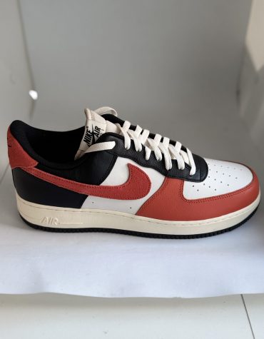 Nike Air Force 1 Low '07 LV8 Black Vintage Coral Phantom