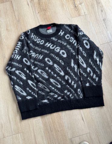 HUGO Jumper black