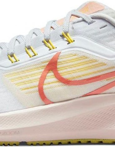 NIKE Air Zoom Pegasus 39