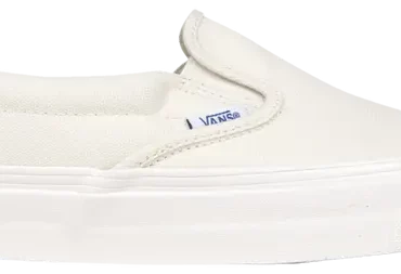 Vans OG Classic Slip-On LX 'Classic White