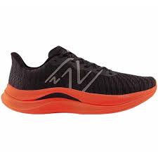 New Balance - FuelCell Propel V4